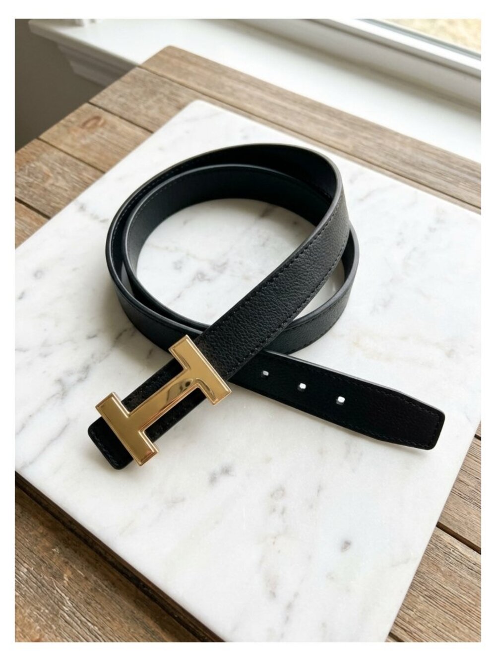 Women's Leather Belt with Gold Buckle, Elegant Fashion Waist Band